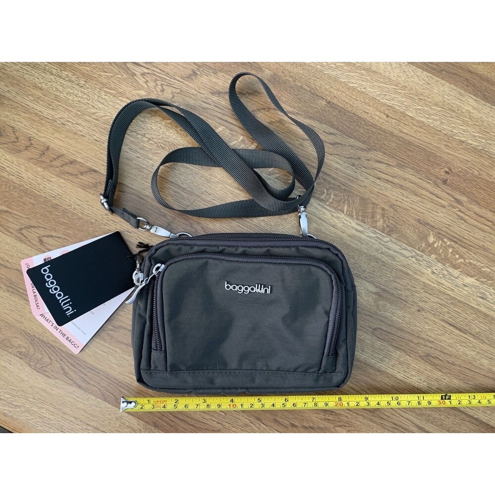 Baggalini Triple Zip Bag RFID Front Wallet Crossbody Fanny Belt Loops NEW NWT - Picture 7 of 11